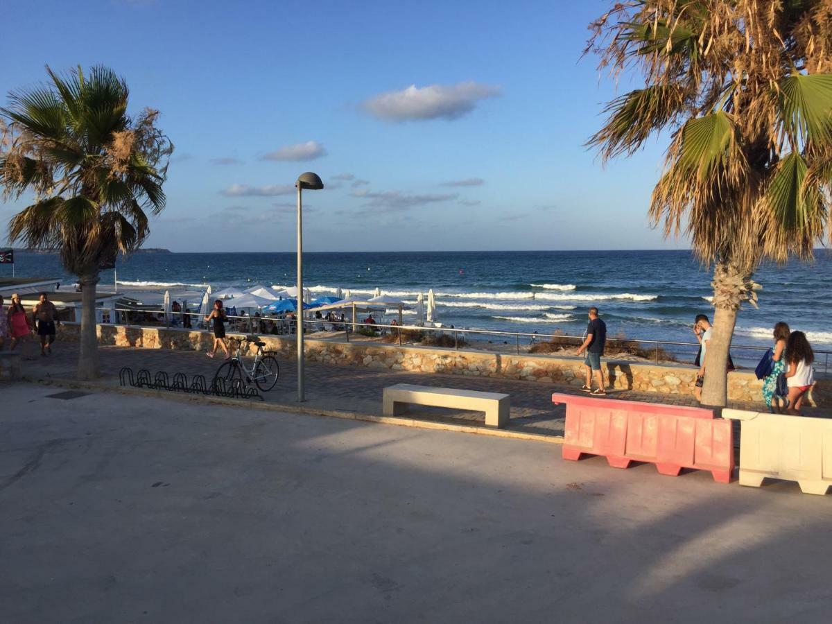 Playa Elisa Bay *